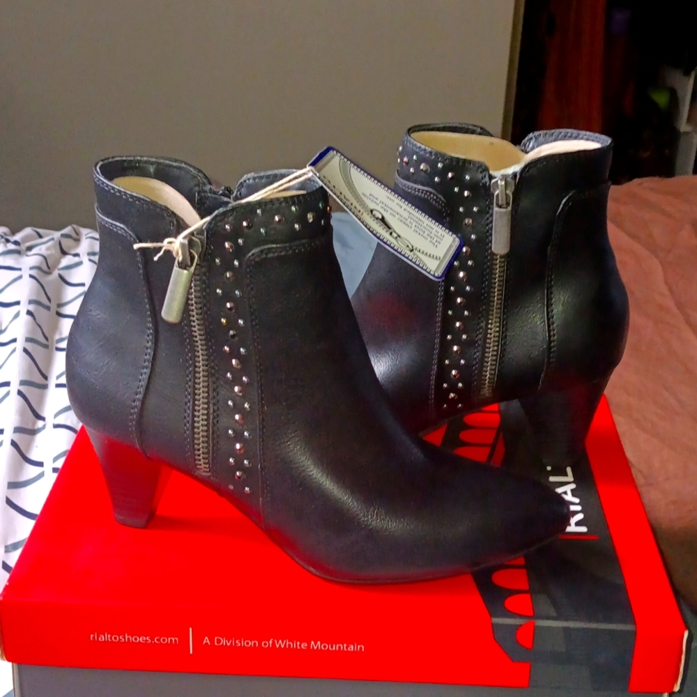 Rialto booties
